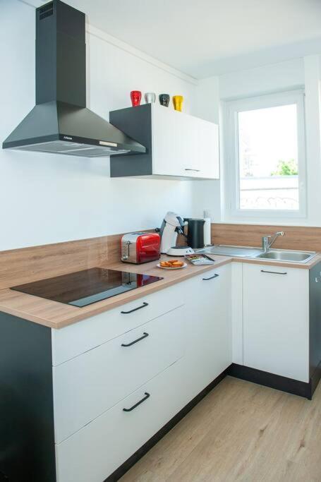 Appartement Proche Gare Routiere Fougères Eksteriør bilde
